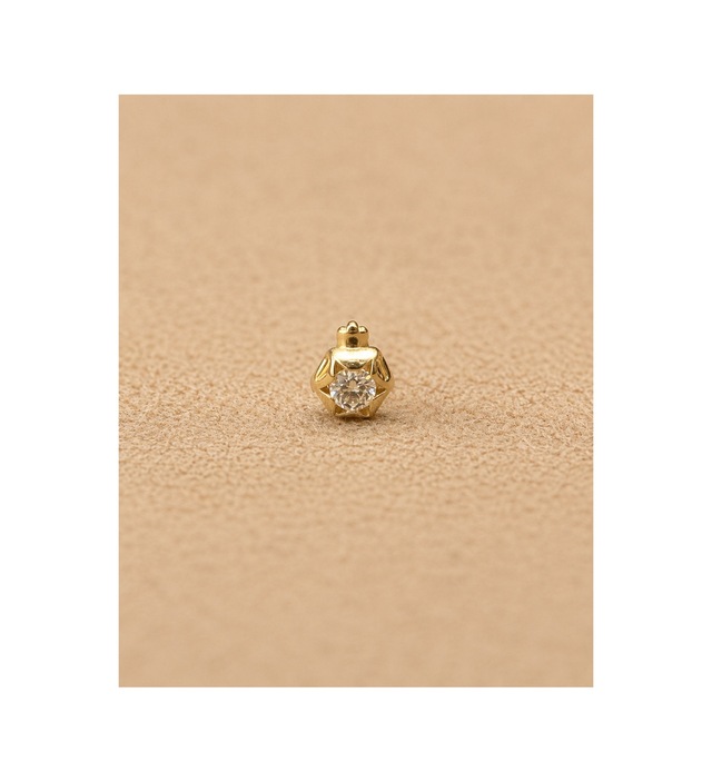 14 Ayar Altın Petek Taş Detaylı Tragus Piercing Küpe