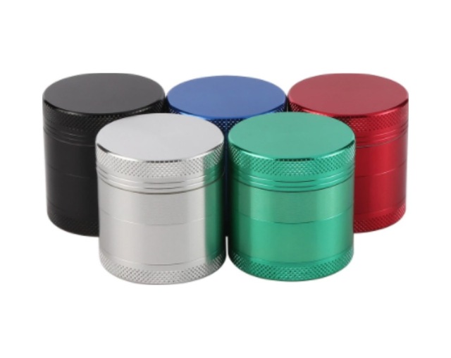 4 Katmanlı Paslanmaz Çelik Tutun Baharat Öğütücü Grinder