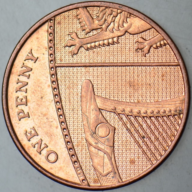Birleşik Krallık 1 Penny 2008 Kraliçe Iı. Elizabeth-ingiltere. Çilaltı.