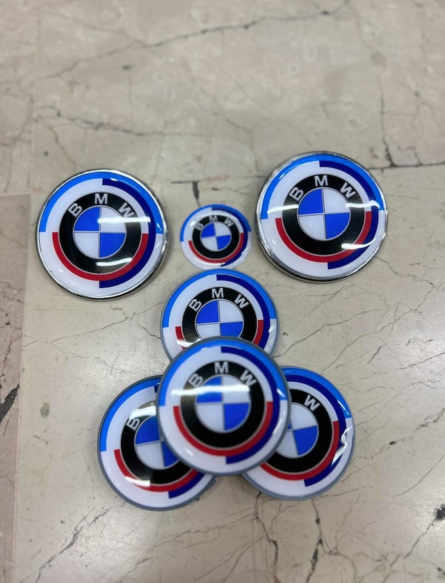 Bmw 5 Serisi E34 E39 E60 F10 50 Yıl Kaput Bagaj Jant Ve Direksiyon Logo Seti 0