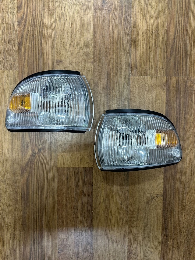 Hyundai H100 Sinyal Sağ Sol Set 1997-2002