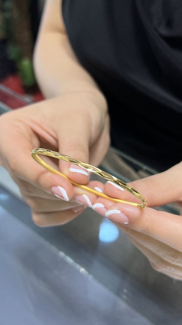 10 Gr Gram Yatırımlık Işçiliksiz Baklava Dilimi Ajda Bilezik 22 Ayar Altın