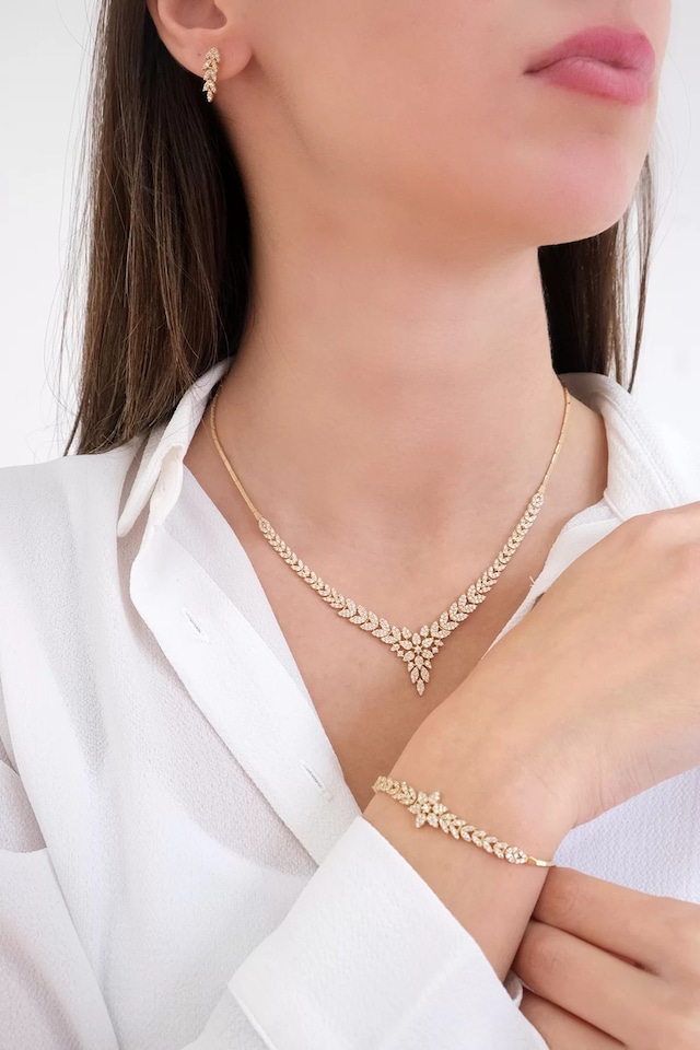 Güzide 14 Ayar Sarı Altın Taşlı Set Takımı 13997733