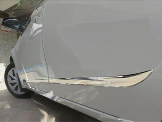 Toyota Corolla Uyumlu 2013-2019 Krom Yan Kapı Çıtası 4 Parça Paslanmaz Çelik