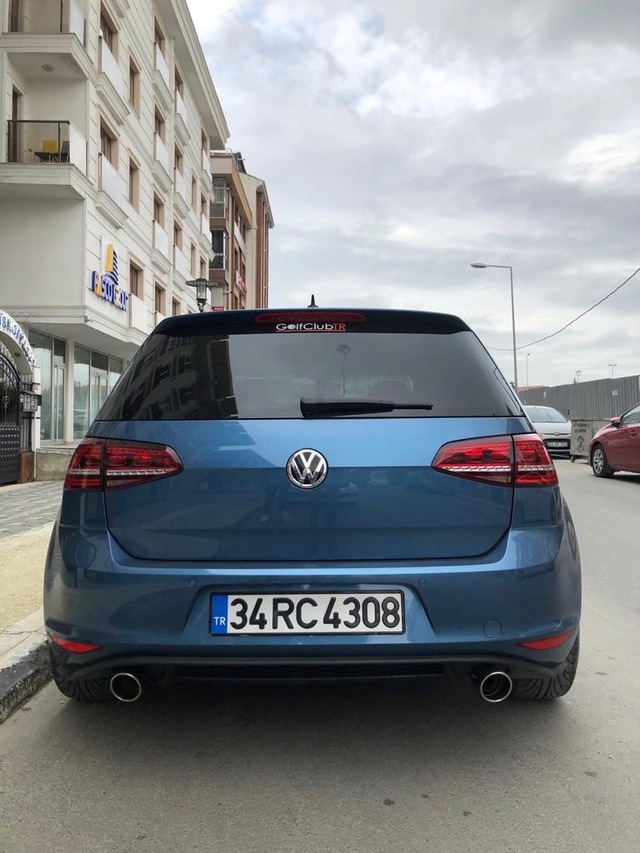Vw Golf 7 Gti Difüzör Plastik Ürün Parlak Siyah