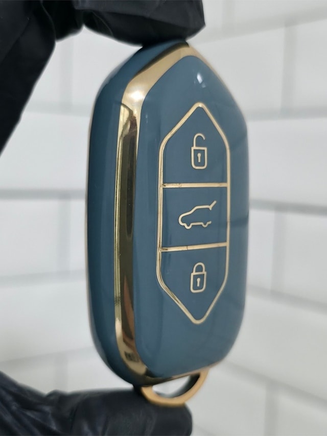 Gma Keys Togg T10x T10f 3 Tuşlu Smart Nano Koruma Anahtar Kılıfı Gri Gold Altın Renk Yüksek Kalite