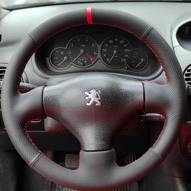 Peugeot 206 1999-2003 Araca Özel Direksiyon Kılıfı Nokta Nubuk