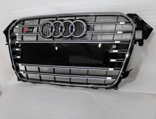 Audi A4 B8 Makyajlı S4 Ön Panjur Piano Black 2012-2015 Arası Uyum