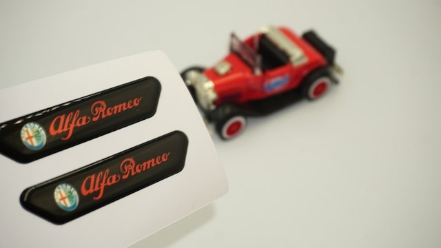 Alfa Romeo Logo Çamurluk Yanı Ve Ayna Metalize Damla Desen 3M Log