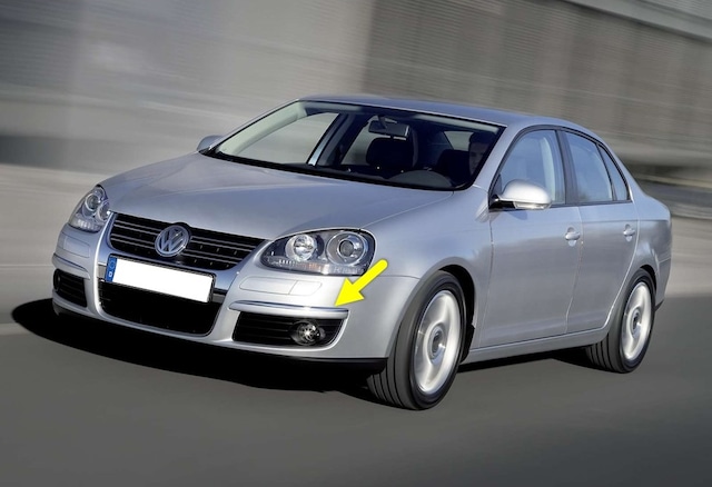 VW Jetta 2006-11 Ön Tampon Sol Sis Farı Üstü Krom Çıta 1K0807243A