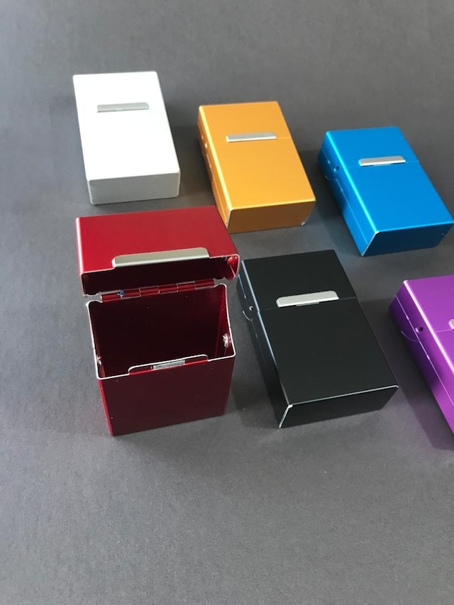 Metal Sigaralık Mıknatıslı Kutu Sigara Paketlik
