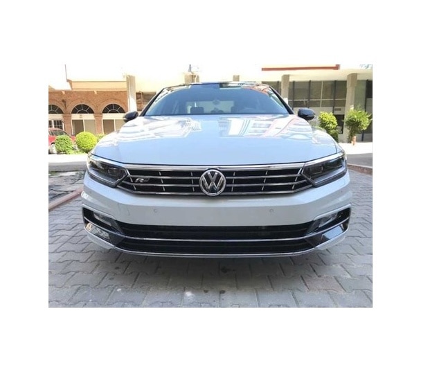 Vw Passat B8 Rline Ön Panjur 2015+ Rline Logo Dahil Vw Logosu Yok