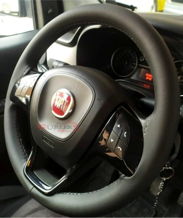 Fiat Doblo 2010-2021 Uyumlu Dikmeli Direksiyon Kılıfı Soft Siyah 11cm