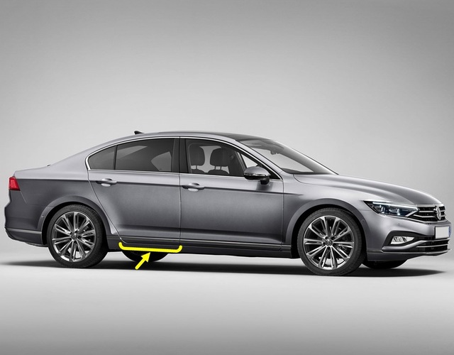 VW Passat B8.5 20-22 Sağ Arka Kapı Bandı Çıtası Kromaj 3G0853334A