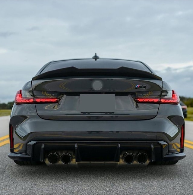 Bmw Aksesuar G20 2020+ Uyumlu Psm Spoiler İthal Pianoblack Boyalı