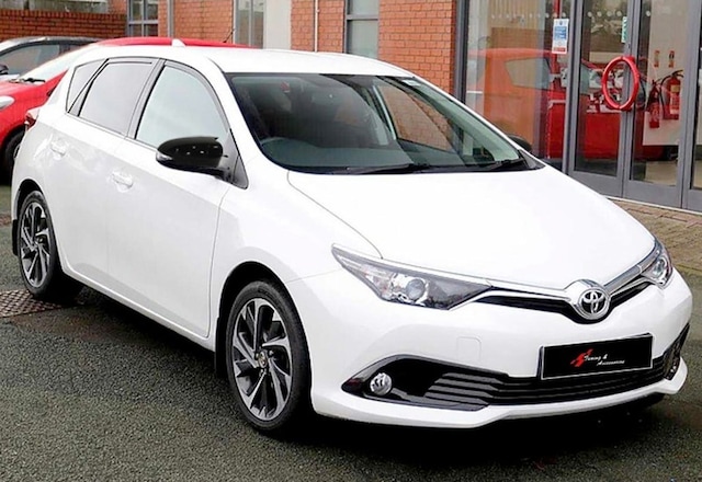 Toyota Uyumlu Auris Batman Yarasa Ayna Kapağı 2013-2018