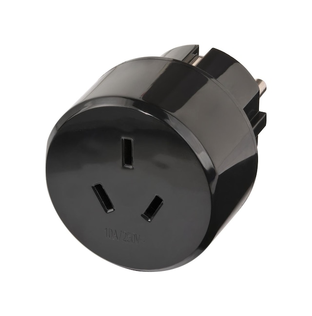 Brennenstuhl Çin Fiş Sistemi Türkiye Uyumlu Ip20 Lisanslı Topraklı Travel Adaptör Brennenstuhl Türkiye Fiş Sistemi İtalya Uyumlu Ip20 Lisanslı Toprakl