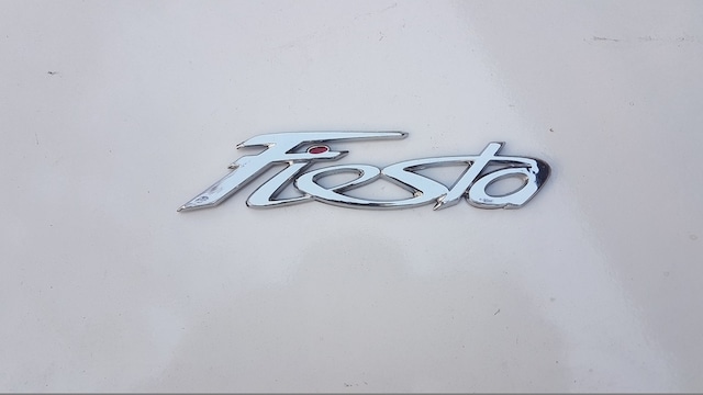 Ford Fiesta 2008-2017 Arka Bagaj Fiesta Yazısı Arması (295393567)