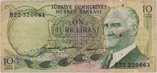 6. Emisyon 1. Tertip 10 Lira B22 Temiz.
