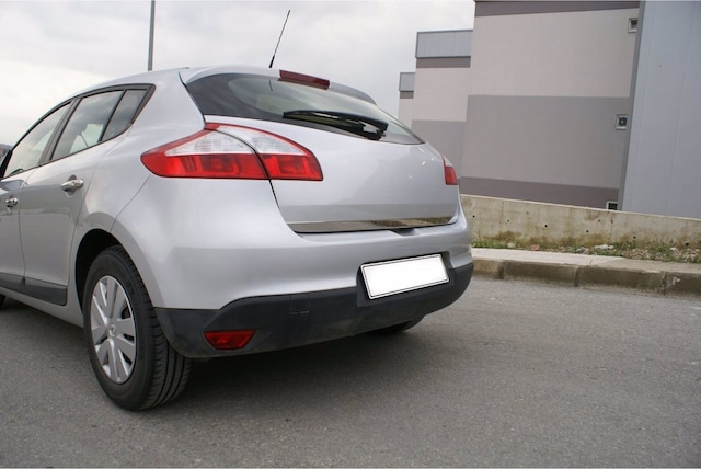 Renault Megane 3 HB Krom Bagaj Alt Çıta