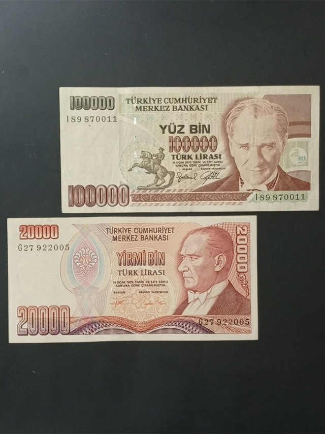 7. Emisyon 100.000 Ve 20.000 Türk Lirası. Eski Koleksiyon Kağıt Para.