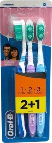 Oral-B Delicate White 2+1 Diş Fırçası Medium