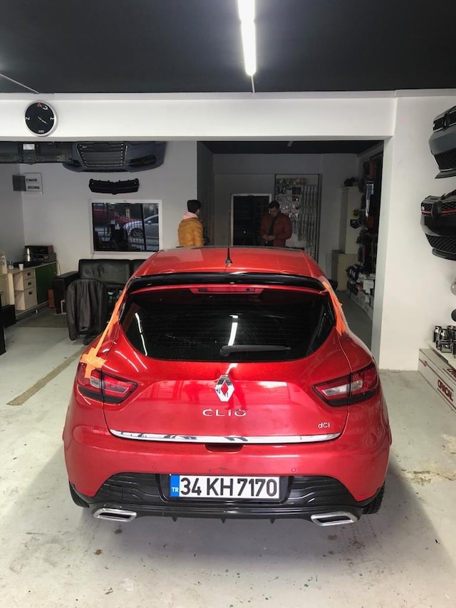 Clio 4 Difüzör Egzoz Görünümlü Arka Tampon Eki Parlak Siyah N11.5638