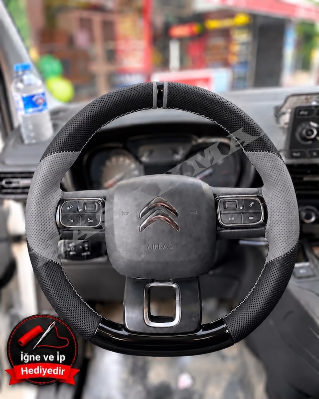 Citroen C4 Cactus Dikme Direksiyon Kılıfı Delikli Deri Parlak Siyah Gri Detay Çift Yüzük Ve Dikiş 2018-2020