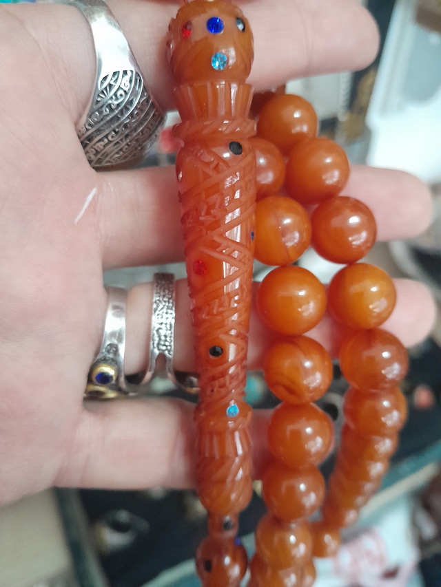 Usta İşçilikli Şahane İmame Sıkma Kehribar