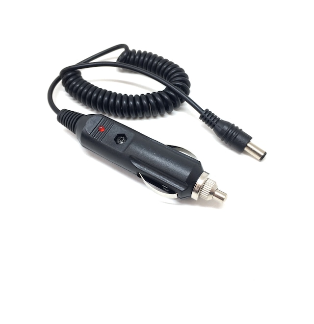 Spiral Kablolu Sigortalı Oto Çakmak Fişi Adaptörü 5.5x2.5mm Uçlu 2a 1.3m