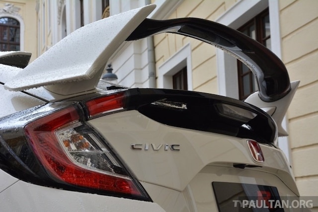 Honda Civic Fk7 Hb Spoiler Yüksek Typer Modeli 2016 Sonrası