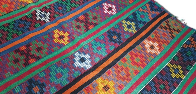 Antika Selendi Kilim 70 Yıllık El Dokuma Yün Halı 180x365 Cm Teşhir Ürün