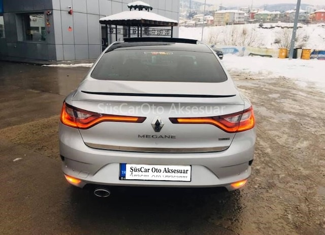 Renault Megane 4 Sedan Kasa Bagaj Üstü Spoiler Piano Black-Beyaz Parlak Siyah N11.2968