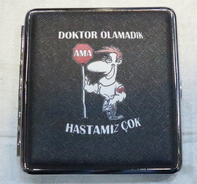 Kısa Sigara İçin Sigara Tabakası(Doktor Olamadık, hastamız Çok)