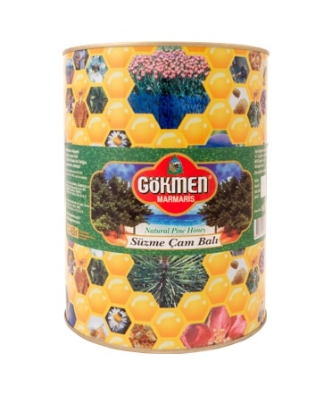 Әйелдің күйеуінің қатысуымен порно секс Қара адам мен ақ адам Сара Джейді әртүрлі позицияларда трахает.