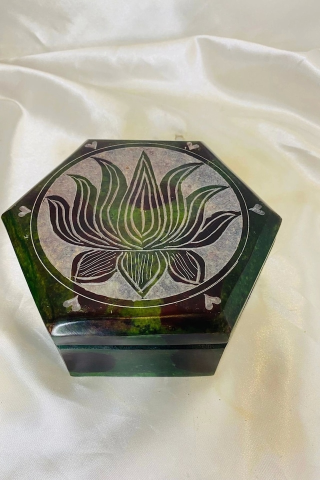 Doğal Taş Obsidyen Mücevher Kutusu El İşi Yeşil Lotus