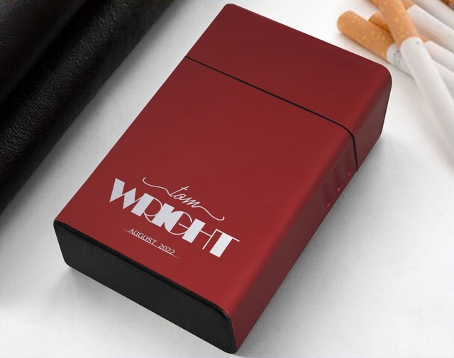 Bk Gift Kişiye Özel İsimli Tarihli Kırmızı Metal Sigara Tabakası 12