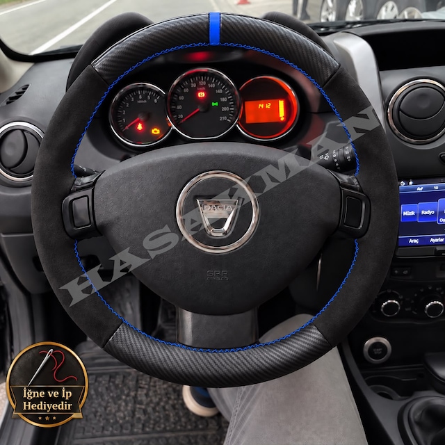 Dacia Stepway Dikme Direksiyon Kılıfı Alcantara Süet Mat Karbon Mavi Yüzük Ve Dikiş 2012-2016