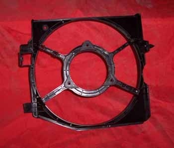 Mazda 323 Famılıa 95/97 Klima Fan Davlumbazı Boş Gövde Sedan 1.5cc/1.8cc