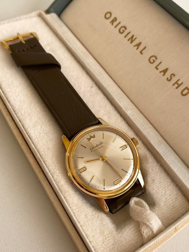 GUB Glashütte 03758 Altın Kaplama Vintage Kurmalı Kol Saati 36 MM Teşhir Ürün