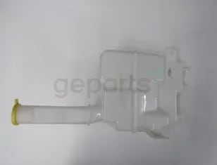 Ön Cam Su Bidonu / Deposu Motorsuz Tw Mazda 6- Sd - 2006