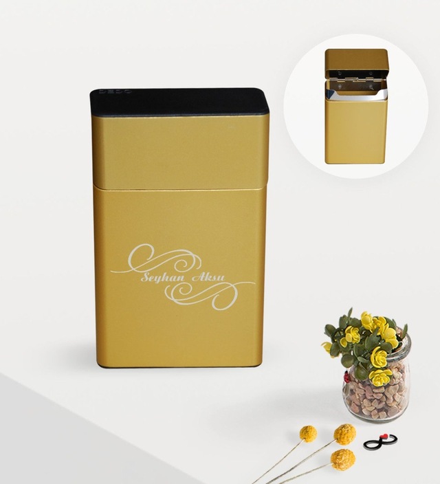 Bk Gift Kişiye Özel İsimli Gold Metal Sigara Tabakası - 3 Siyah