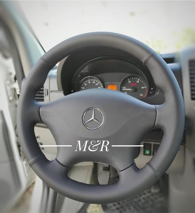 Mercedes Sprinter Kaplama Deri Direksiyon Kılıfı Siyah