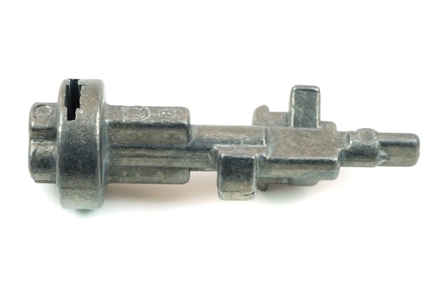 Kontak Şaft Kilit Mili No: 8 Toyota Corolla E9 1987-2005 İçin