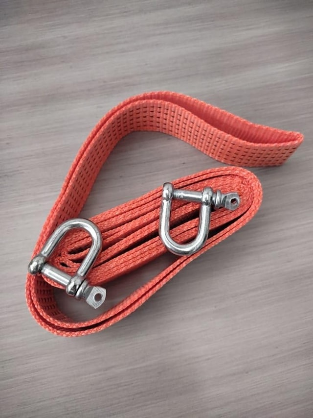 Polyester Oto Çekme Halatı, Turuncu, 3 Metre, 3 Ton, 50 Mm Genişlik, Mapa Vidalı Kancalı Zincir Kilidi , Araç Kurt