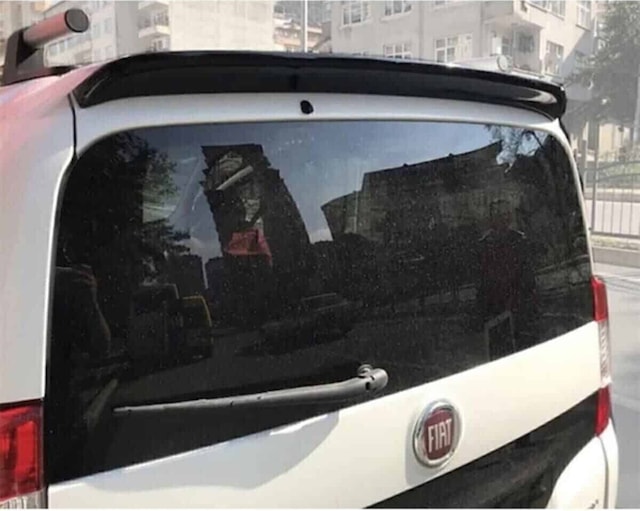 Fiat Fiorino Bagaj Üstü Spoiler Parlak Siyah Renk Boyalı 2007 - 2020