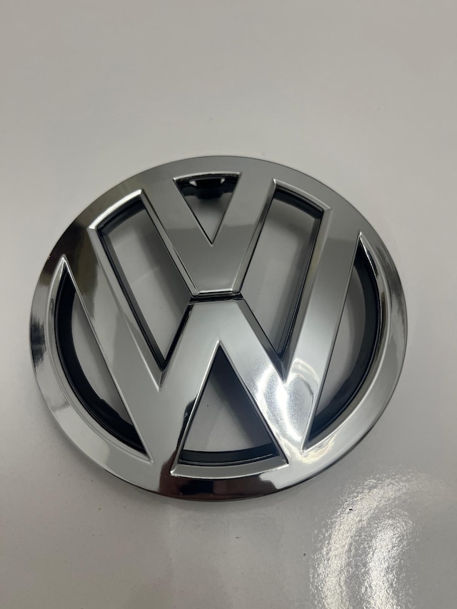 Golf 6 Ön Panjur Arması Logo 2009-2010-2011-2012 5k0853601f