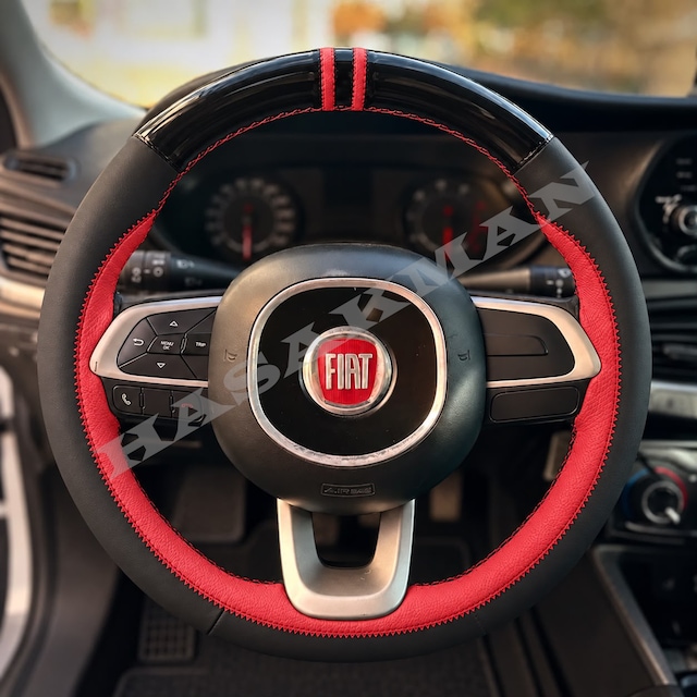 Fiat Egea Sedan Dikme Direksiyon Kılıfı Parlak Siyah Kırmızı Detaylı Kırmızı Çift Yüzük Ve Dikiş 2015-2021
