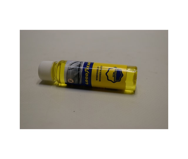 Cam Suyu Konsantre Şampuan 32 Ml