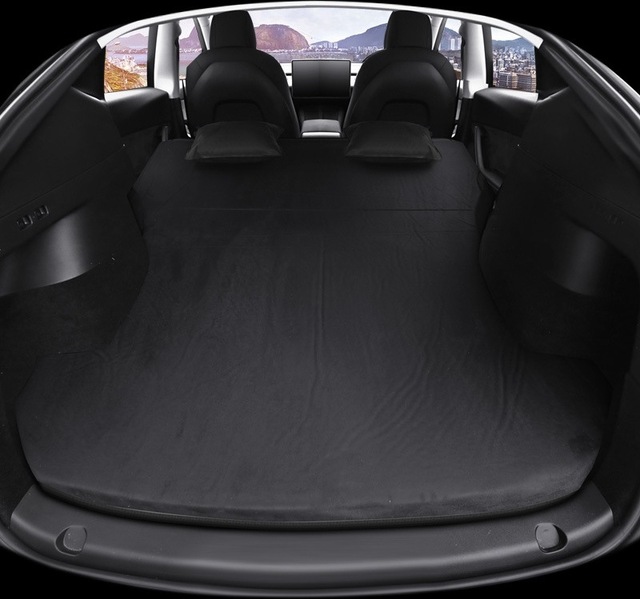 Tesla Model Y İçin Araç İçi Şişme Yatak ve Yastık Seti + Pompa Siyah